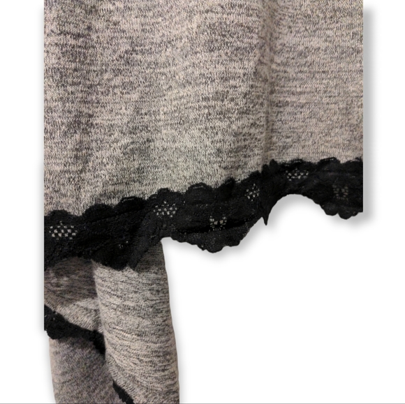 Vest Grey Black Lace Size Medium - Picture 3 of 3